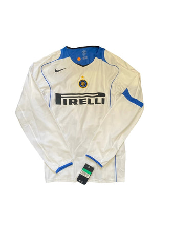 2004/2005 - Inter Milan - Vieri #34 (XL) [signé]