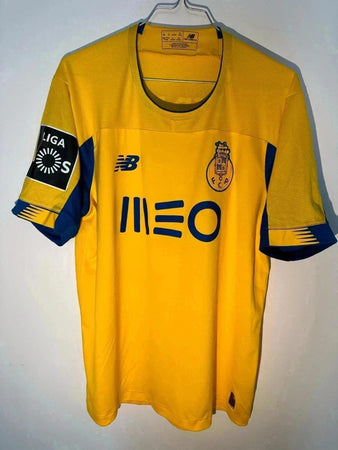 2019/2020 - FC Porto - Loum #15 (L)